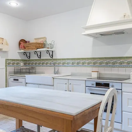 Hébergement de vacances Casa Montanesa En Medio Cudeyo *