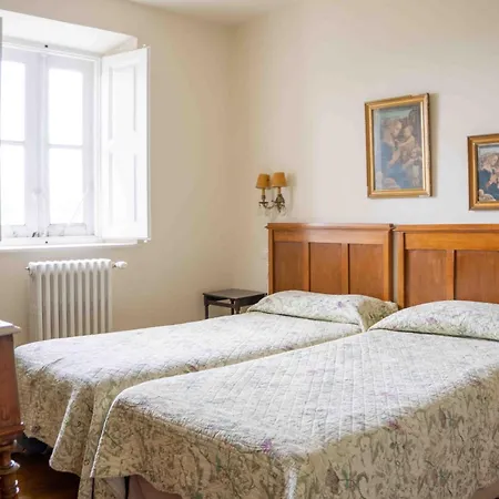 Casa Montanesa En Medio Cudeyo Hébergement de vacances *