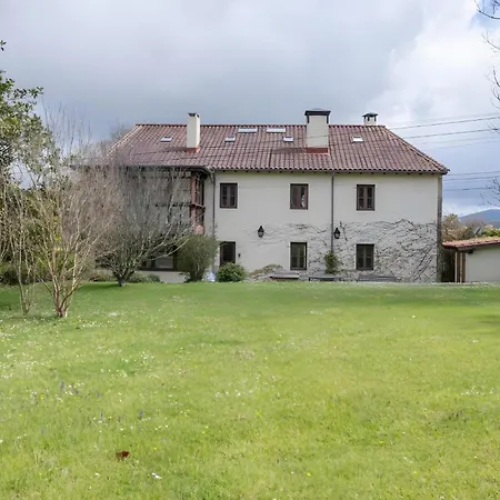Hébergement de vacances Casa Montanesa En Medio Cudeyo *